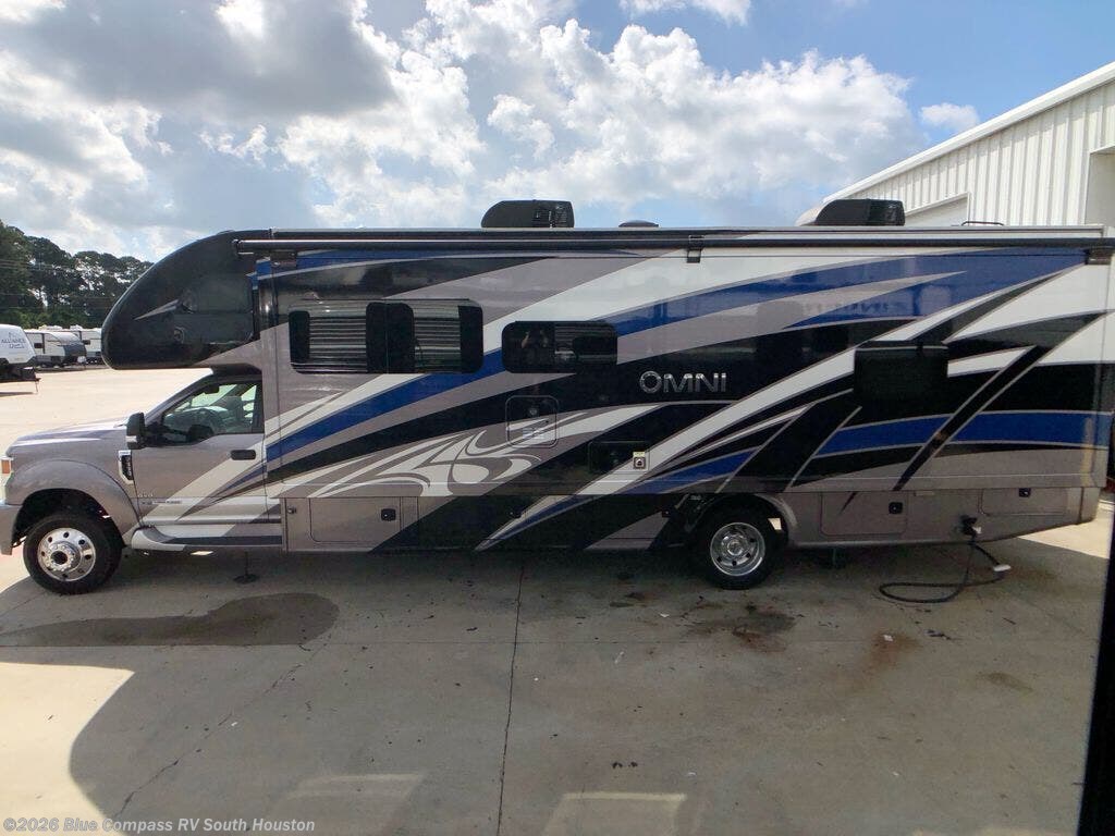 Used 2021 Thor OMNI 34SV available in Alvin, Texas