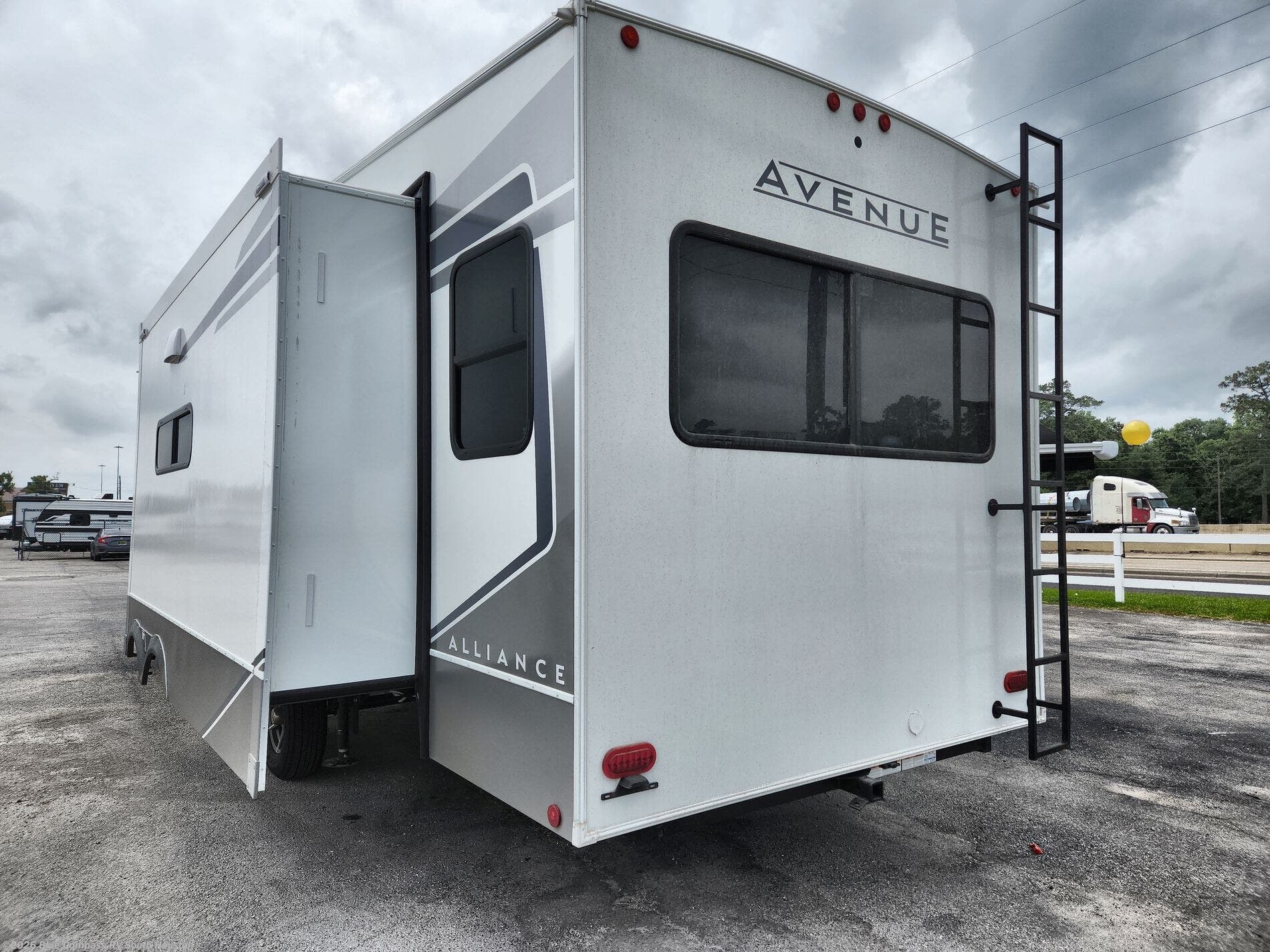 2026 Avenue All-Access 29RL by Alliance RV from Blue Compass RV South Houston in Alvin, Texas