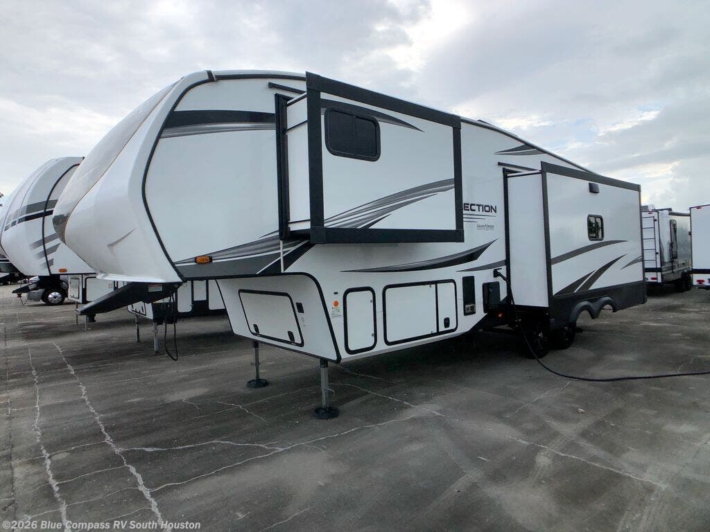 Used 2025 Grand Design Reflection 303RLS available in Alvin, Texas