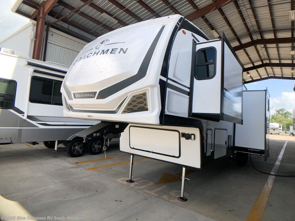 2027 Chaparral 360IBL by Coachmen from Blue Compass RV South Houston in Alvin, Texas