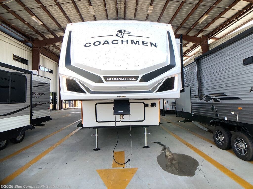 2027 Chaparral 373MBRB by Coachmen from Blue Compass RV South Houston in Alvin, Texas