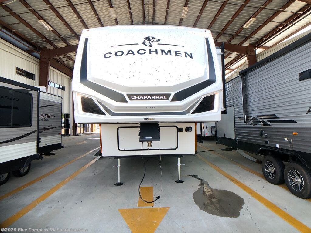 2027 Chaparral 373MBRB by Coachmen from Blue Compass RV South Houston in Alvin, Texas