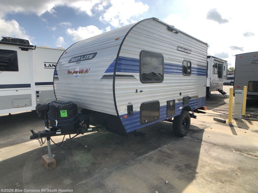 Used 2023 Sunset Park RV Sun Lite 16BH available in Alvin, Texas