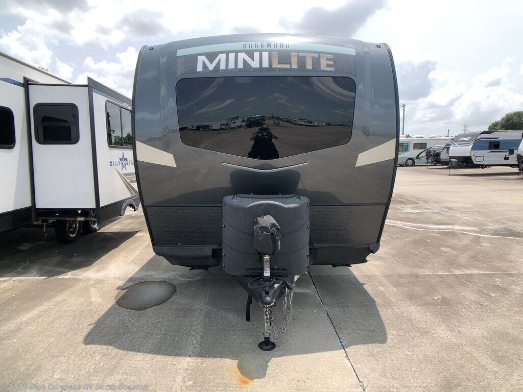2022 Forest River Rockwood 2109S - Used Popup For Sale by Blue Compass RV South Houston in Alvin, Texas
