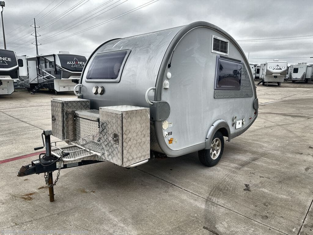 Used 2017 NuCamp T@B 320 S available in Alvin, Texas