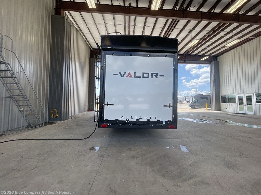 2027 Valor All-Access 32A10 by Alliance RV from Blue Compass RV South Houston in Alvin, Texas