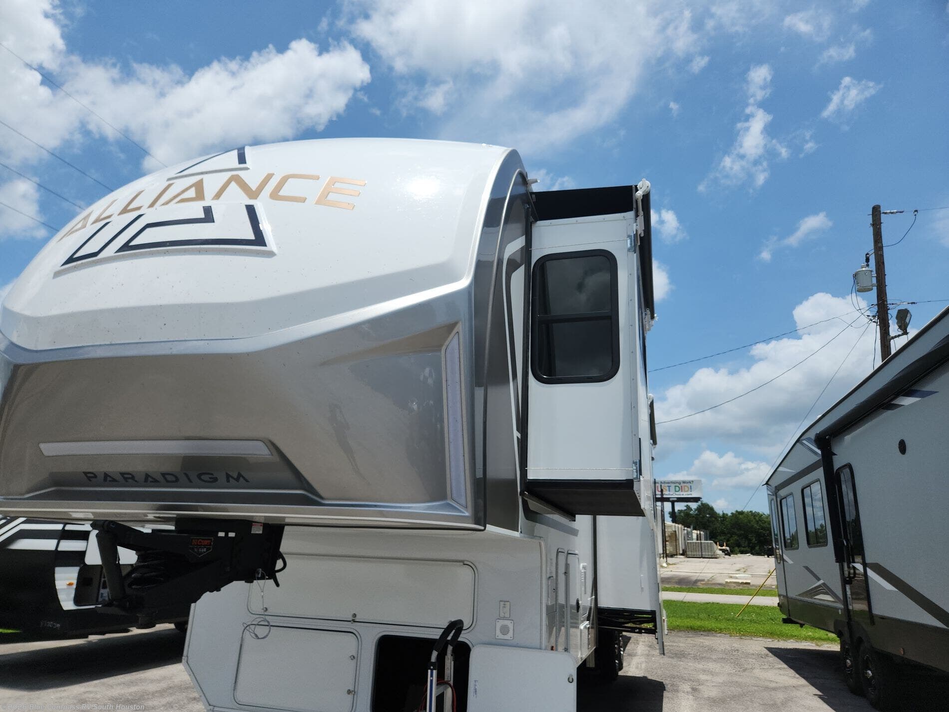 New 2027 Alliance RV Paradigm 385FL available in Alvin, Texas