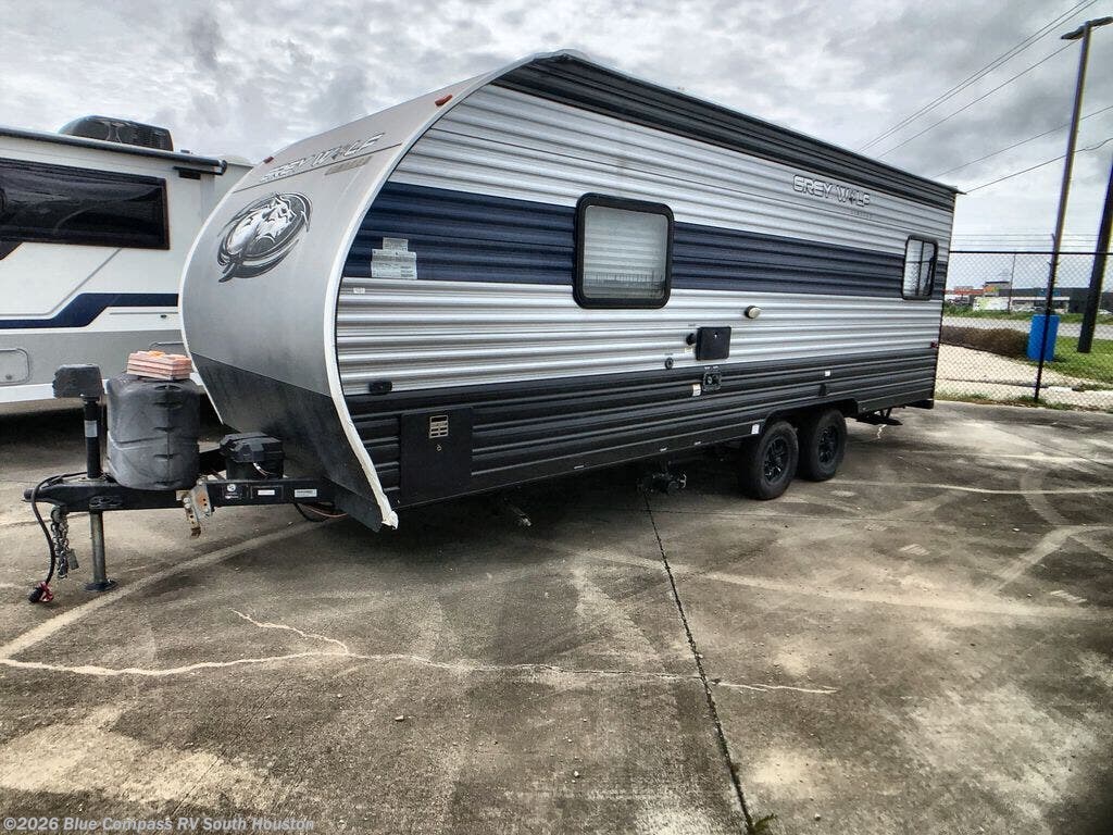 2022 Cherokee Grey Wolf 20RDSE by Forest River from Blue Compass RV South Houston in Alvin, Texas