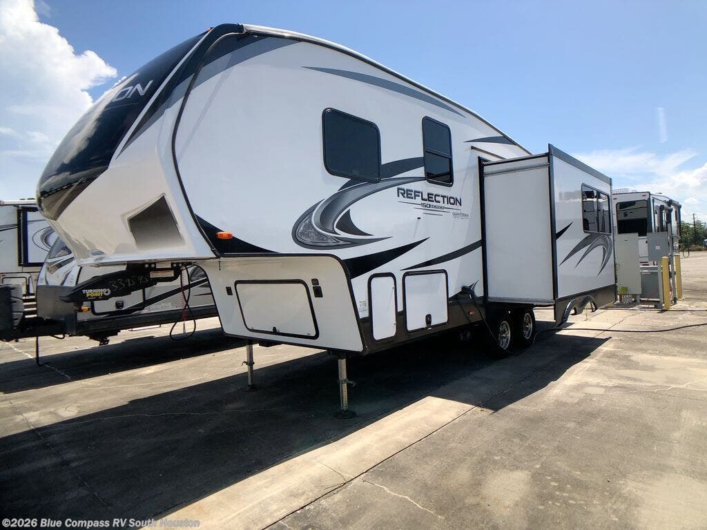 2022 Grand Design Reflection 260RD - Used Fifth Wheel For Sale by Blue Compass RV South Houston in Alvin, Texas