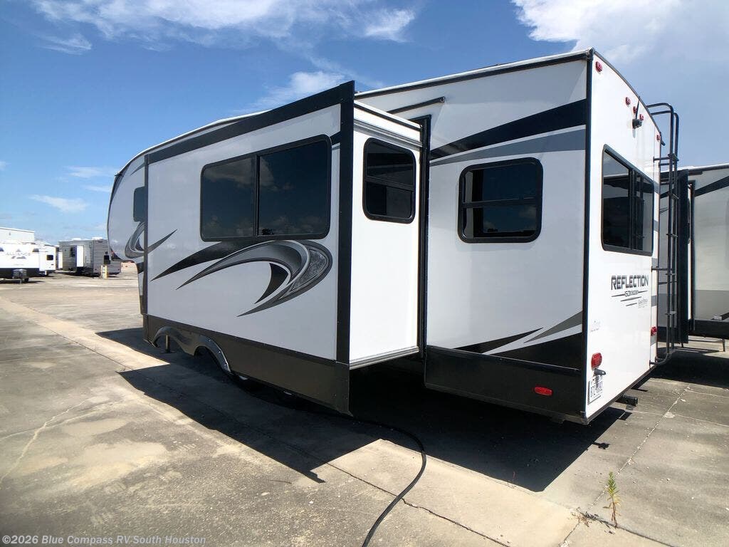 Used 2022 Grand Design Reflection 260RD available in Alvin, Texas