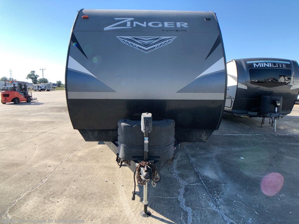 2019 Zinger ZR328SB by CrossRoads from Blue Compass RV South Houston in Alvin, Texas