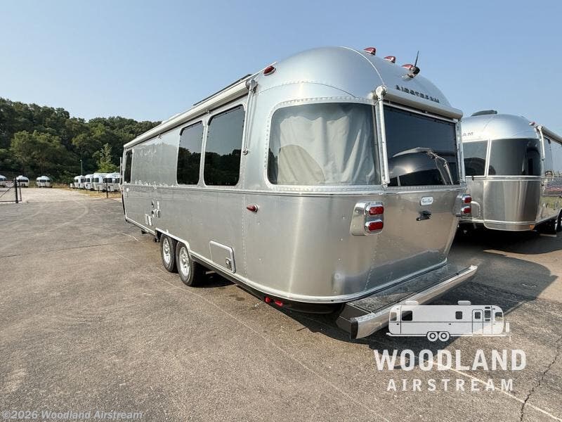 New 2025 Airstream Flying Cloud 27FB available in Grand Rapids, Michigan