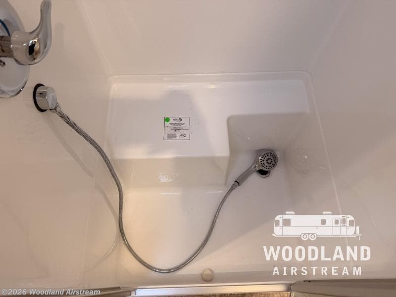 New 2026 Airstream Flying Cloud 27FB available in Grand Rapids, Michigan