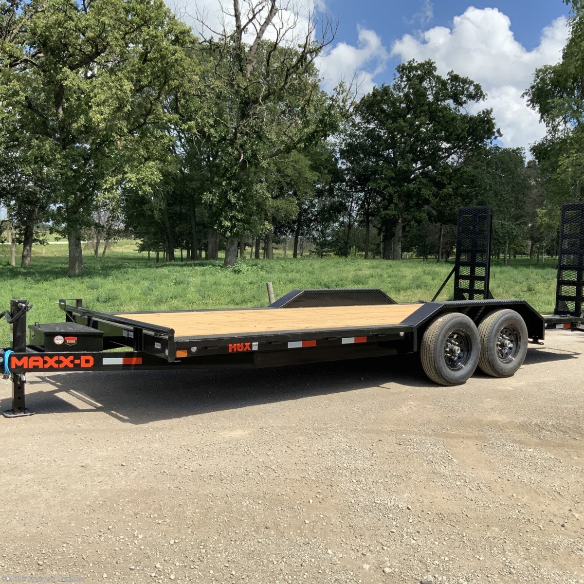 Maxxd top buggy hauler