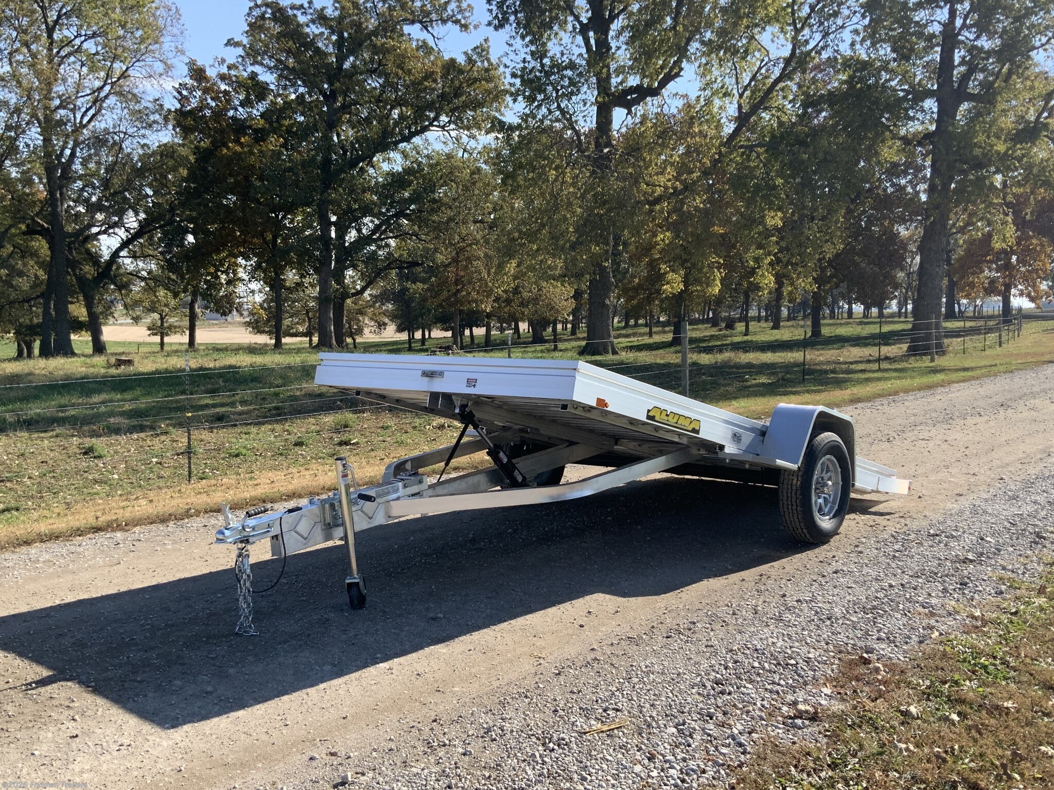 2026 Aluma 6812H-TILT