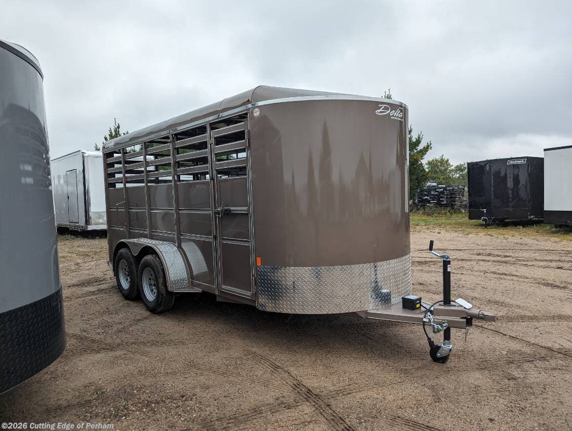 2026 Delta 500 ES 16' livestock trailer