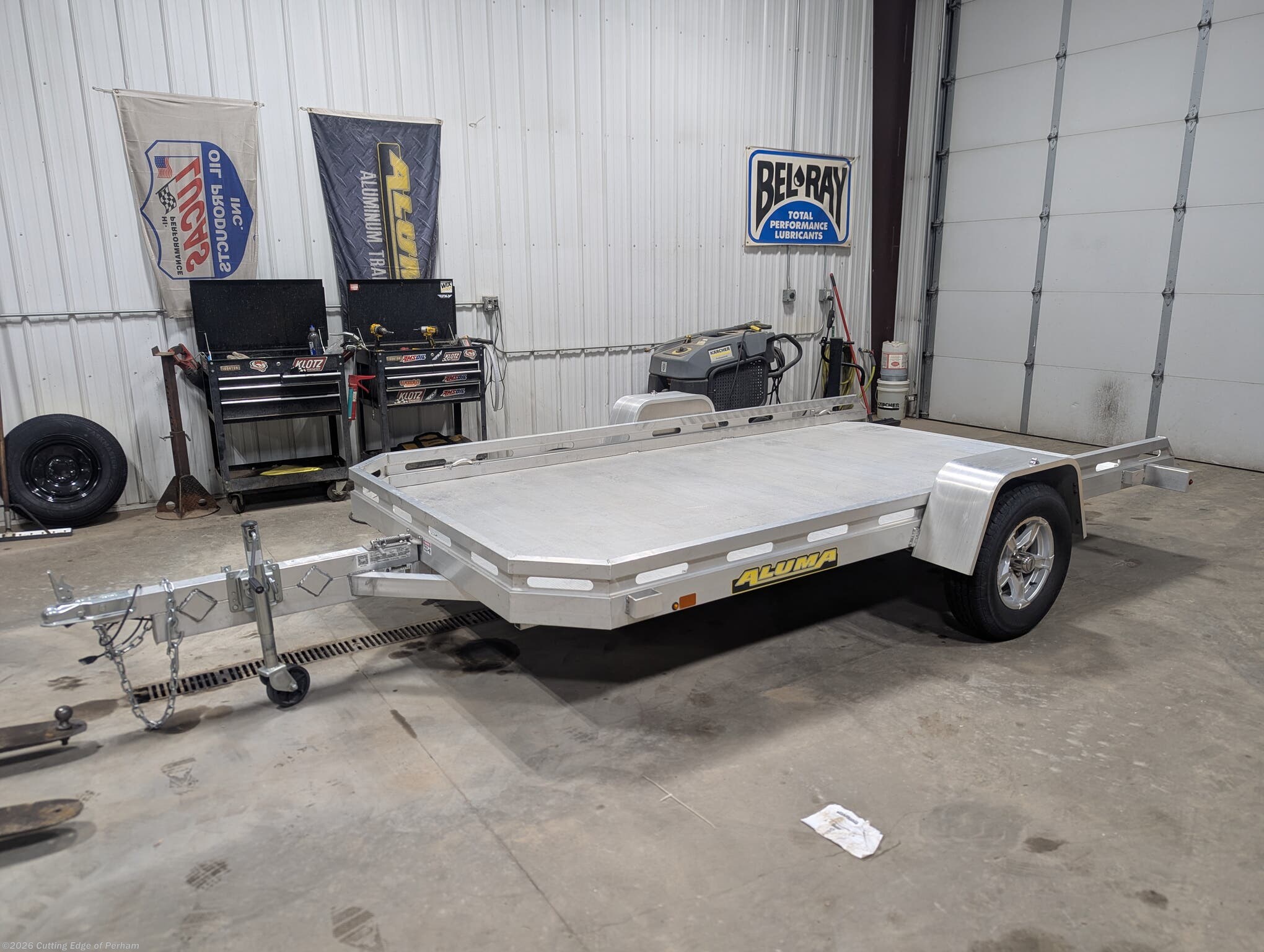 2025 Aluma 7712H-TILT