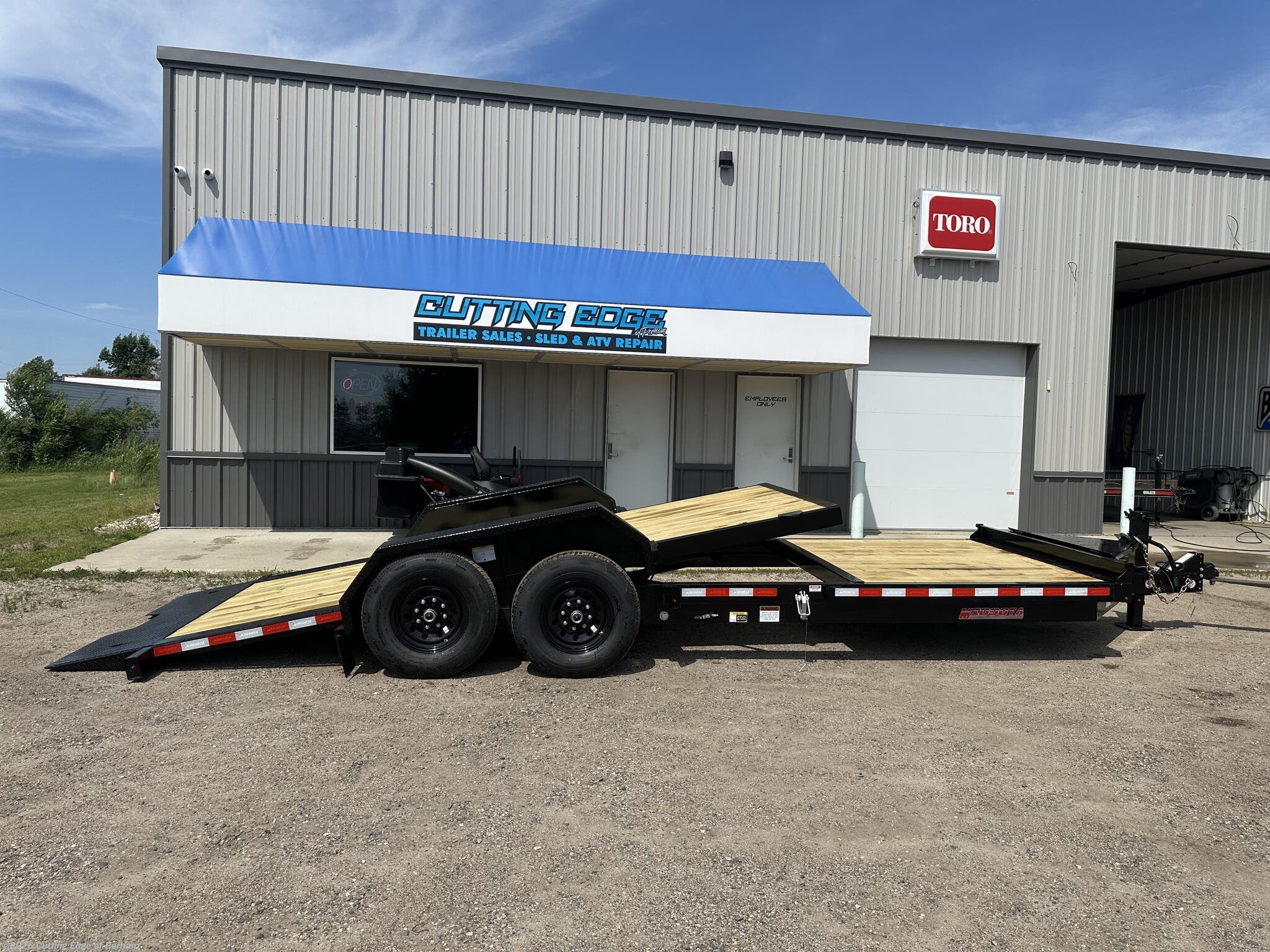2026 Midsota TB TB-22 tilt bed equipment trailer