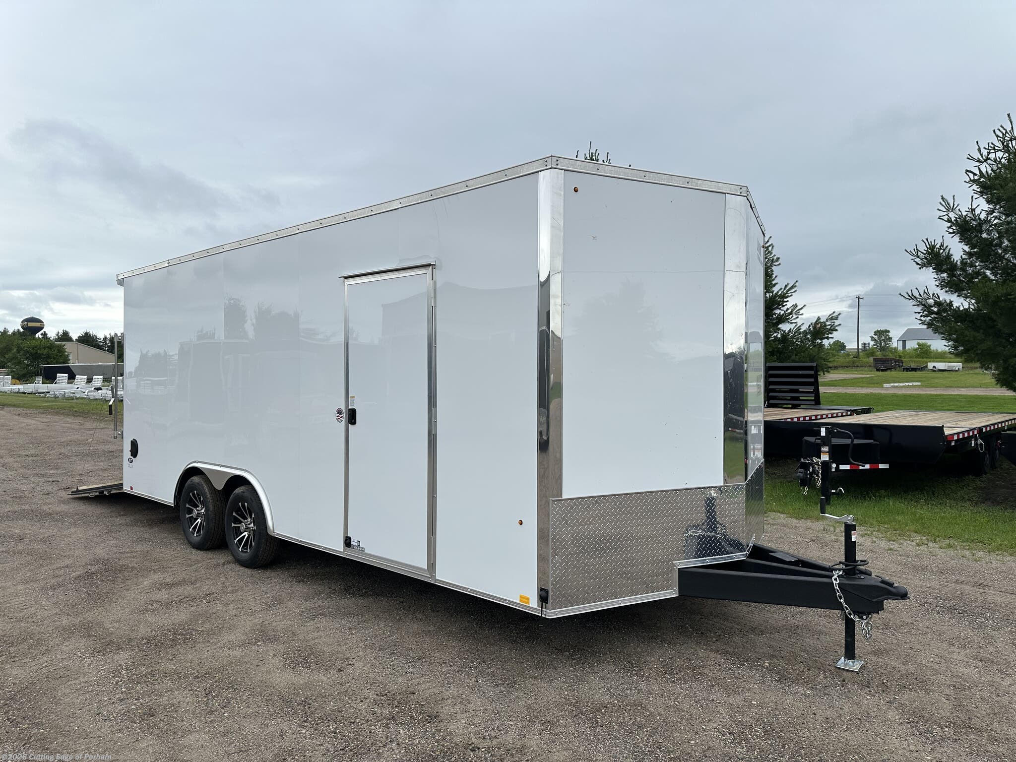 2026 Cargo Express 8.5x20 ST DLX