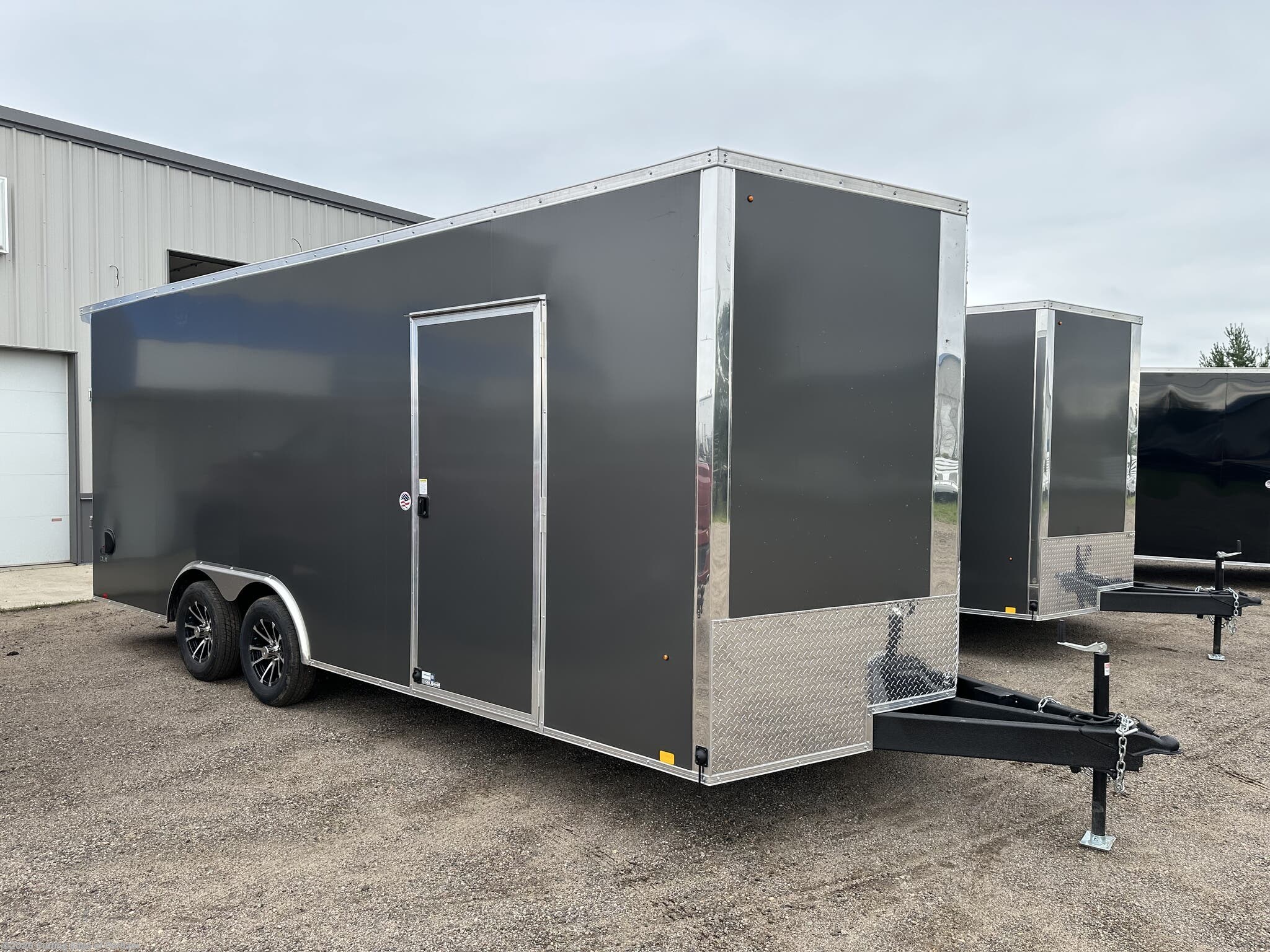2026 Cargo Express 8.5x20 ST DLX
