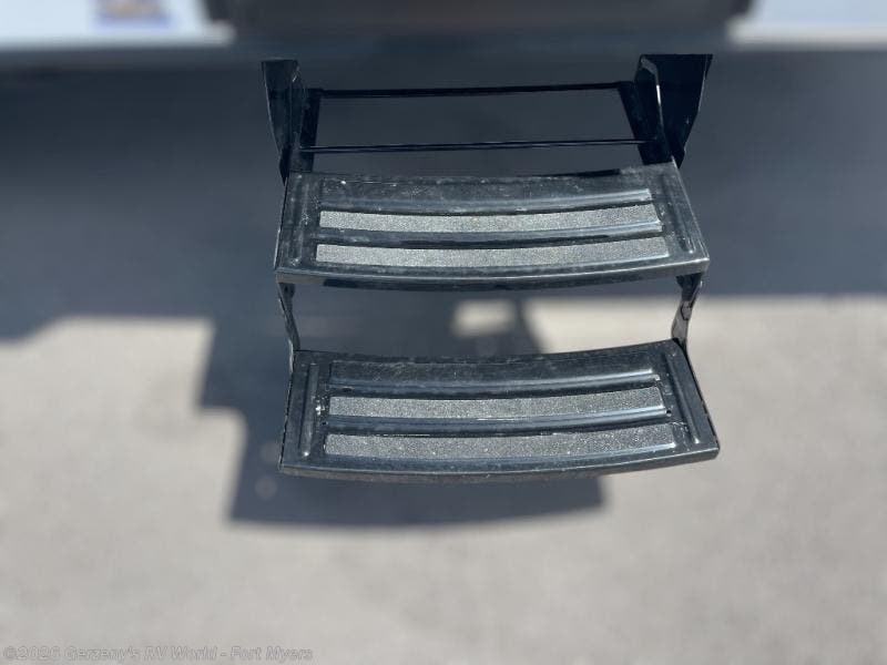 New 2026 Dutchmen Kodiak 178BHS available in Fort Myers, Florida