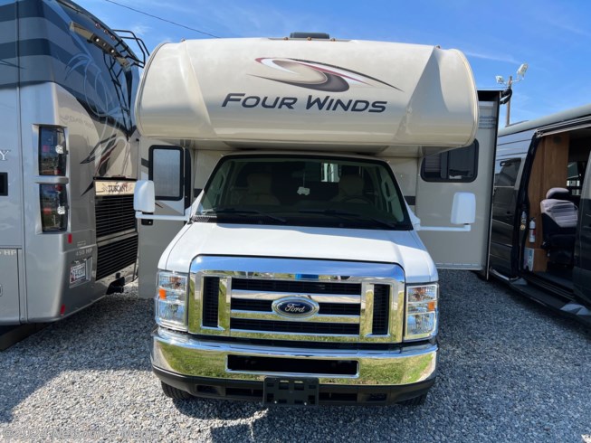 2018 Thor Motor Coach Four Winds 24F - Used Class C For Sale by Delmarva RV Center in Smyrna in Smyrna, Delaware features DVD Player, CD Player, Toilet, Queen Bed, Generator