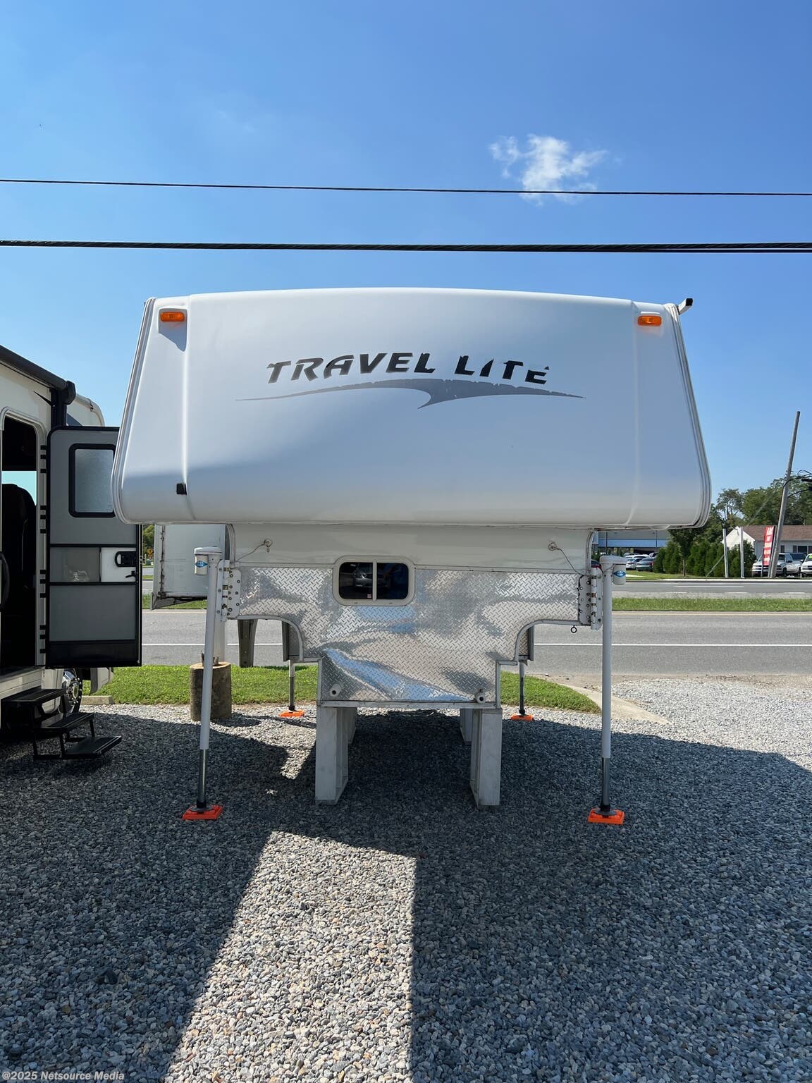 2011 Travel Lite Ultra 1000SLRX RV for Sale in Smyrna, DE 19977