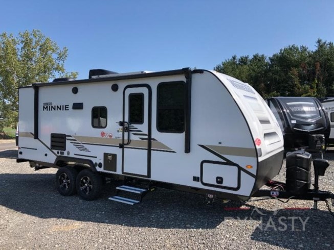 New 2022 Winnebago Micro Minnie 2306BHS available in Bunker Hill, Indiana