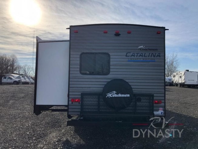 New 2022 Coachmen Catalina Legacy 323BHDSCK available in Bunker Hill, Indiana