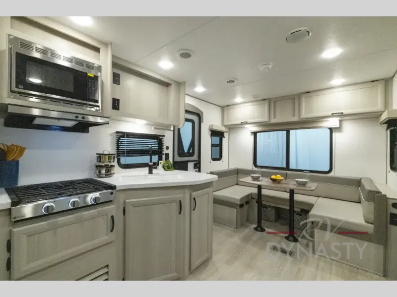 New 2027 Coachmen Catalina Summit Series 8 231MKS available in Bunker Hill, Indiana