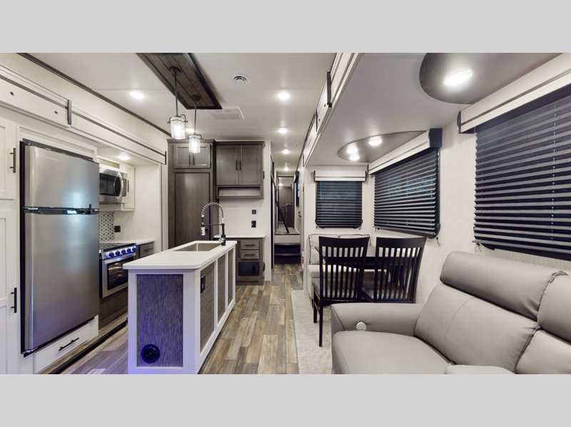2024 CrossRoads Cruiser Aire CR37MD RV for Sale in Bunker Hill, IN ...