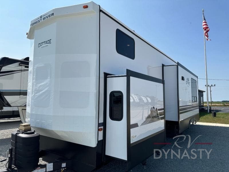 2026 Cedar Creek Cottage 40CBK by Forest River from RV Dynasty in Bunker Hill, Indiana