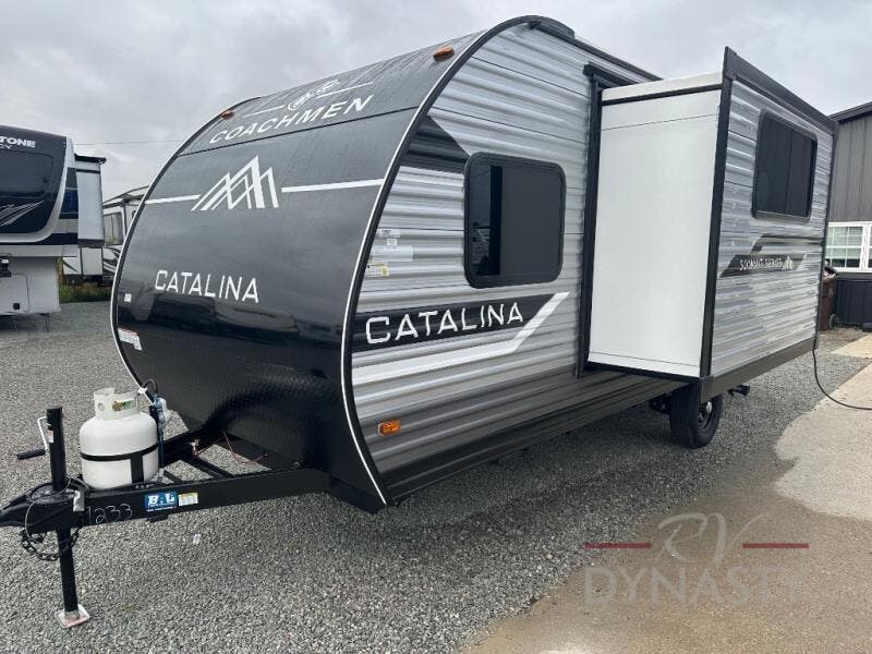 2026 Catalina Summit Series 7 184BHSX by Coachmen from RV Dynasty in Bunker Hill, Indiana
