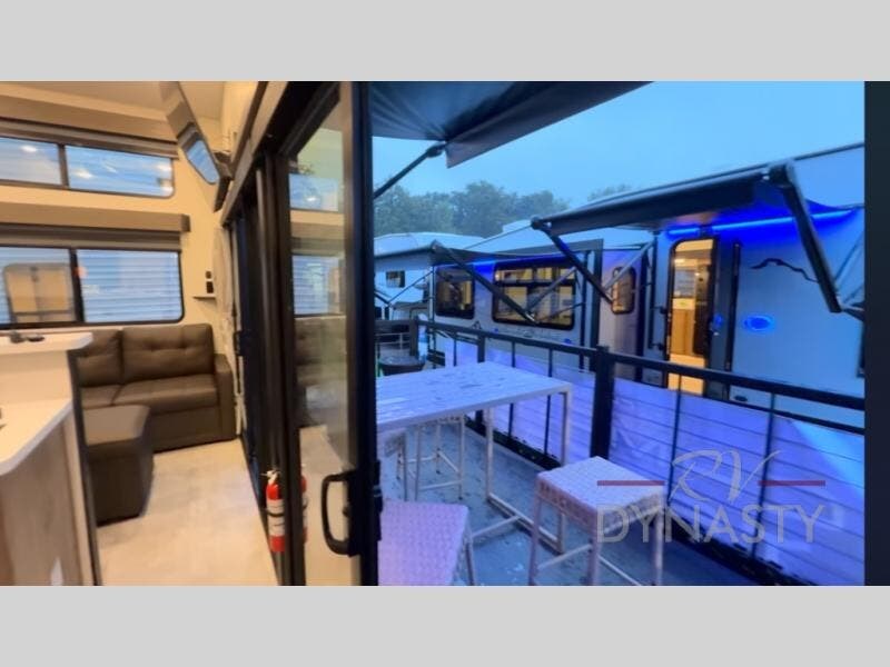 2025 Forest River Cherokee Timberwolf 27MDK RV for Sale in Bunker Hill