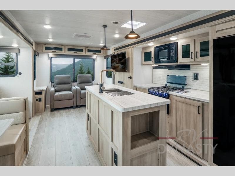 2027 Della Terra 272RL by East to West from RV Dynasty in Bunker Hill, Indiana