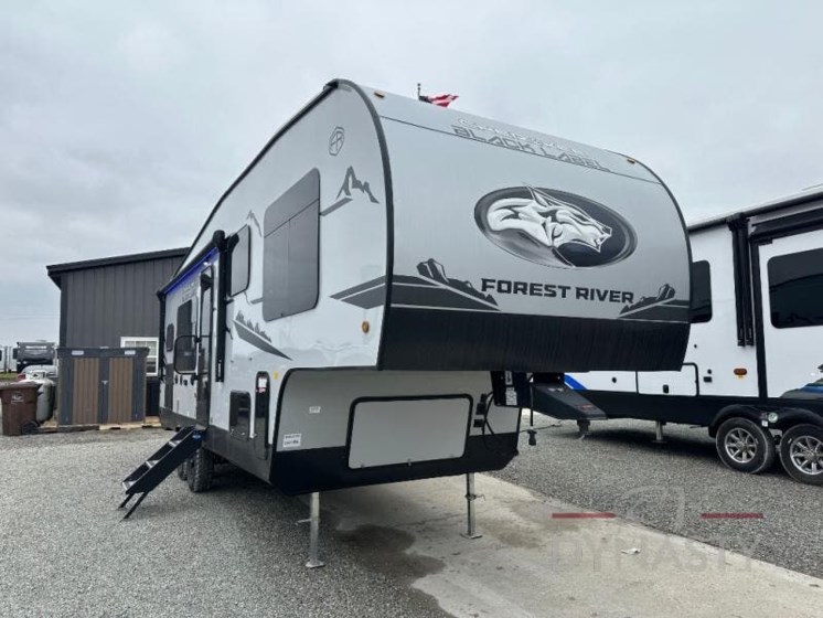 New 2025 Forest River Cherokee Black Label 255SBBL available in Bunker Hill, Indiana