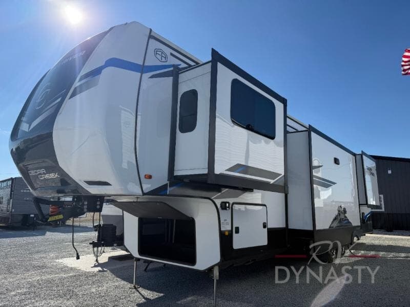 2025 Cedar Creek 381MUD by Forest River from RV Dynasty in Bunker Hill, Indiana