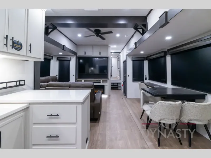 2027 Sanibel 39ESTATE by Forest River from RV Dynasty in Bunker Hill, Indiana