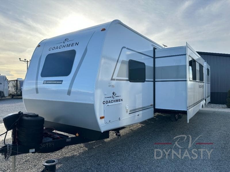 2026 Freedom Express Select 31SE by Coachmen from RV Dynasty in Bunker Hill, Indiana
