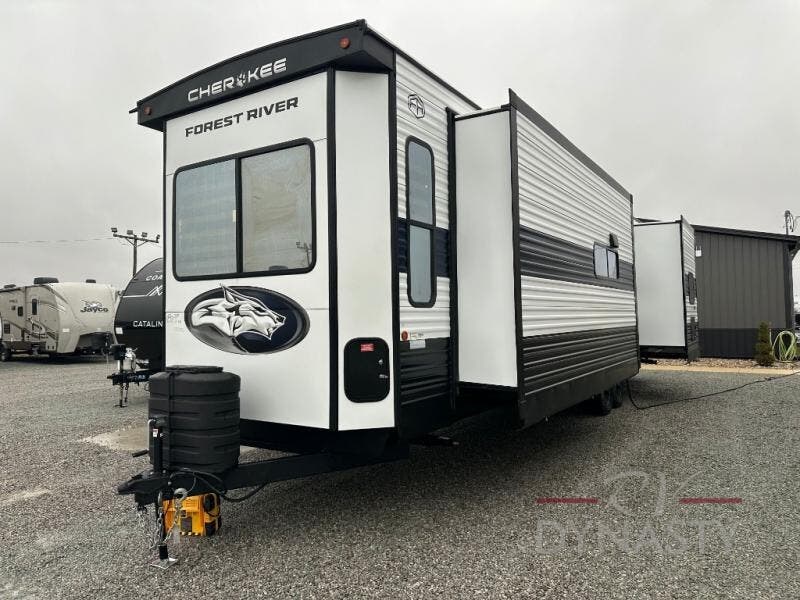 2026 Cherokee Timberwolf 39NA by Forest River from RV Dynasty in Bunker Hill, Indiana