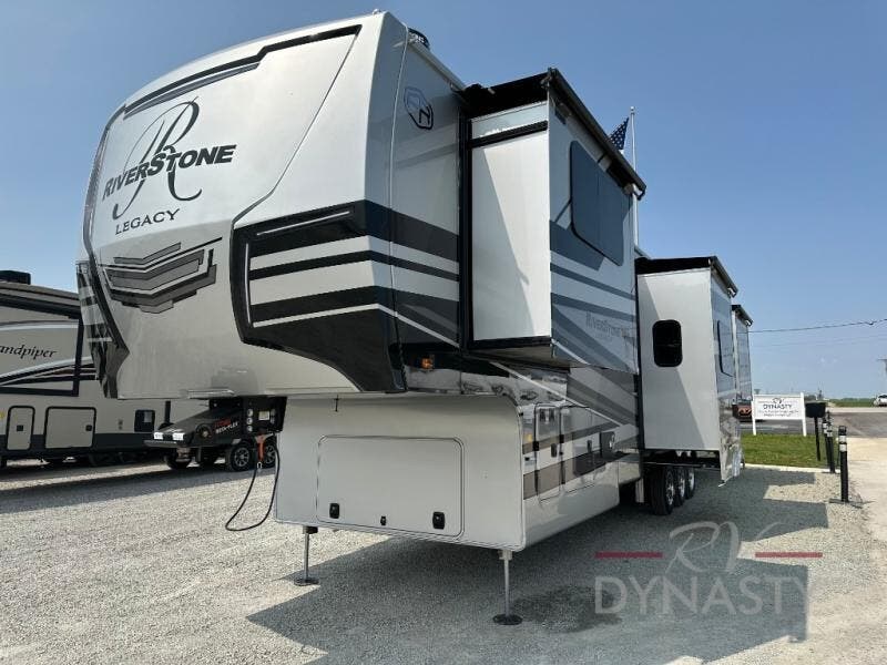 2025 RiverStone 421FK by Forest River from RV Dynasty in Bunker Hill, Indiana