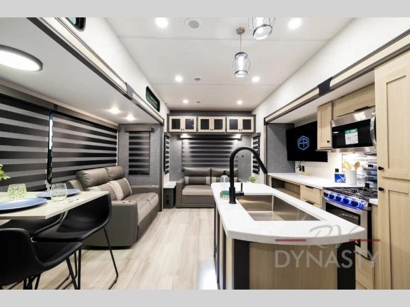 2026 Cardinal 33CHEF by Forest River from RV Dynasty in Bunker Hill, Indiana