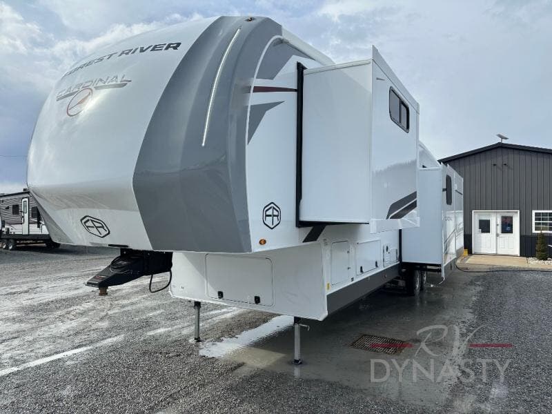 2026 Cardinal 36MB by Forest River from RV Dynasty in Bunker Hill, Indiana