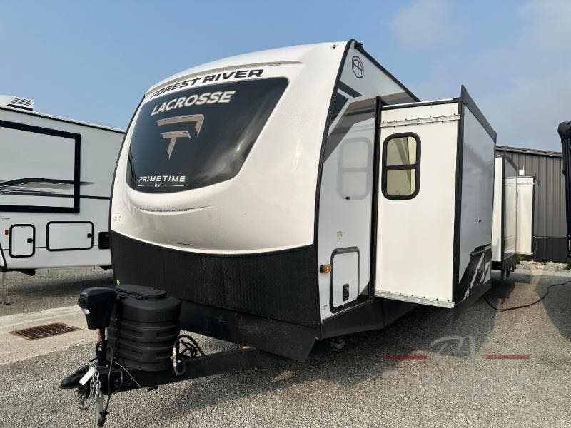 2026 LaCrosse 3510DB by Prime Time from RV Dynasty in Bunker Hill, Indiana