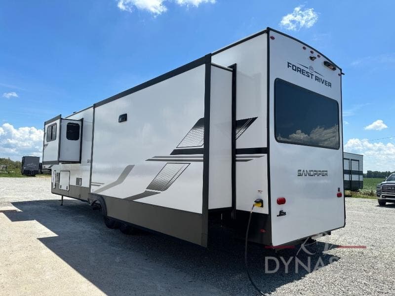 New 2026 Forest River Sandpiper 3900HBLR available in Bunker Hill, Indiana