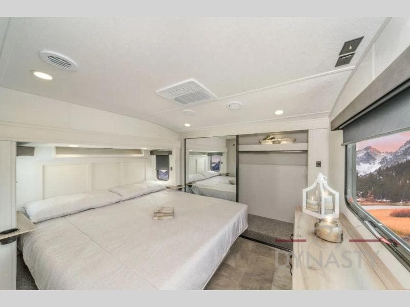 New 2026 Shasta Phoenix Lite 368TBH available in Bunker Hill, Indiana