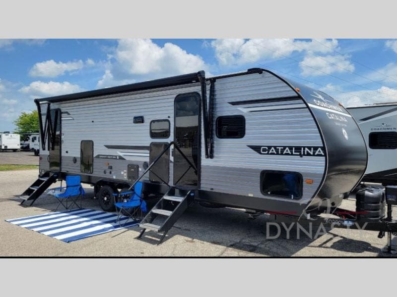 2027 Catalina Legacy Edition 273DBHCK by Coachmen from RV Dynasty in Bunker Hill, Indiana