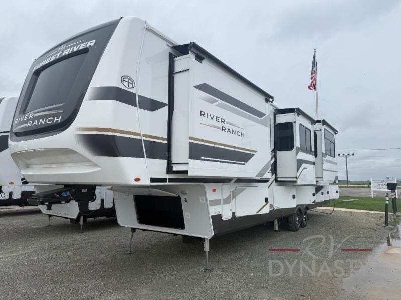 2026 River Ranch 394RKL by Forest River from RV Dynasty in Bunker Hill, Indiana