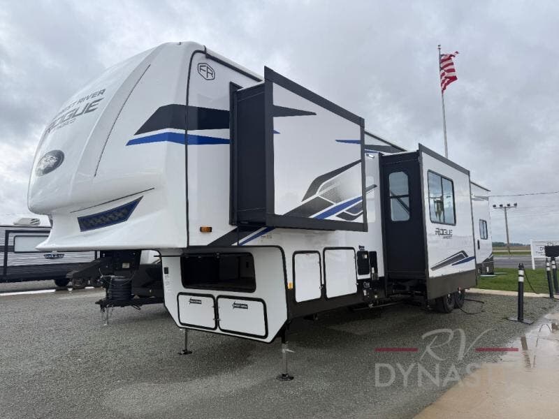 2026 Vengeance Rogue Armored 391T145 by Forest River from RV Dynasty in Bunker Hill, Indiana