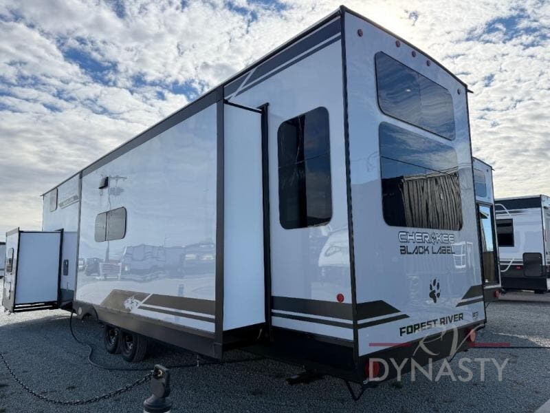New 2026 Forest River Cherokee Timberwolf Black Label 39DLBL available in Bunker Hill, Indiana